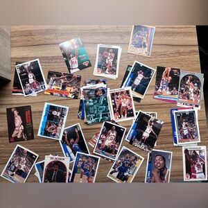 LOT (47) New York Knicks Basketball Cards, Patrick Ewing, John Starks